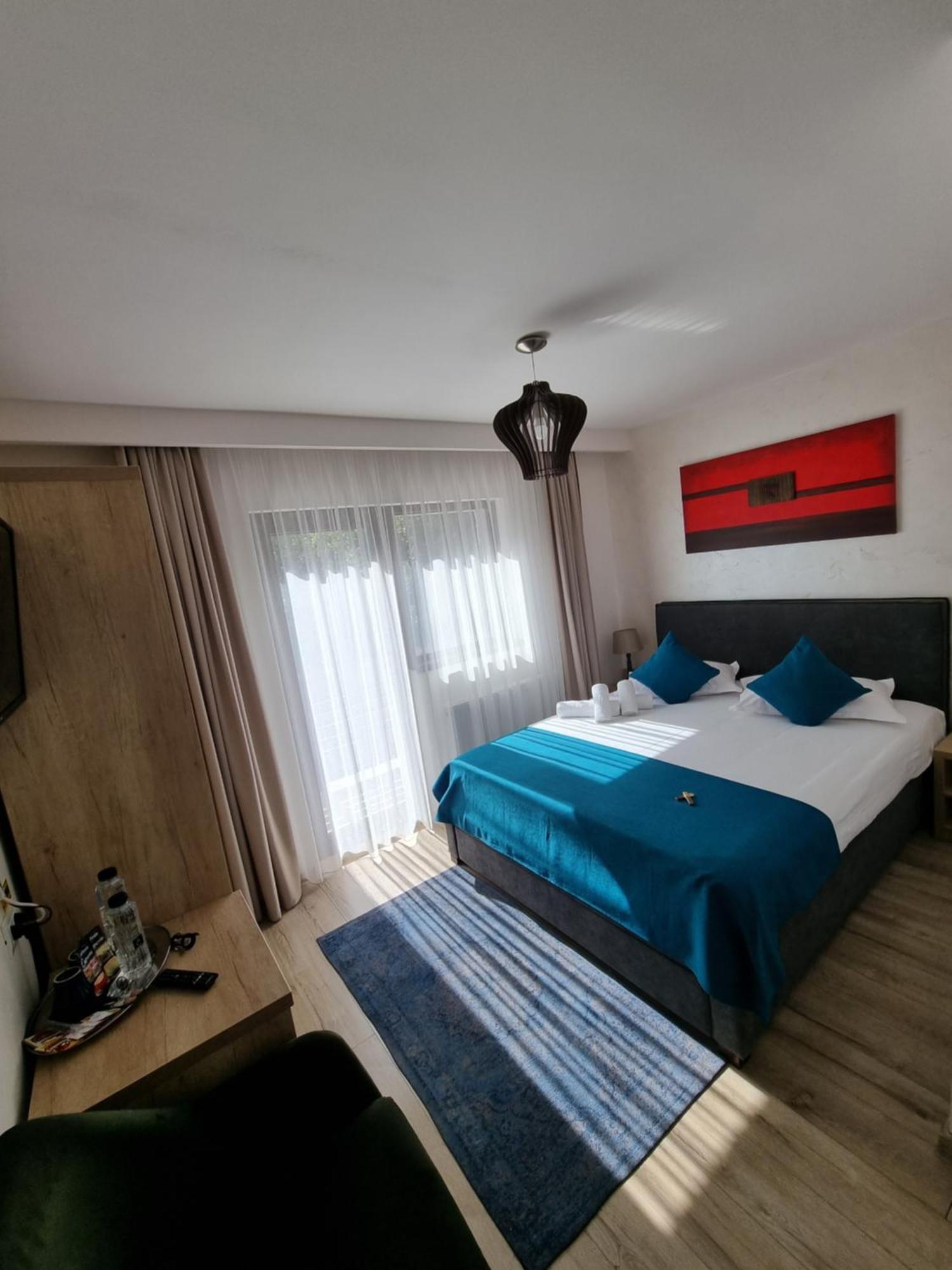 Hotel Casa Malvina Buşteni Habitación foto